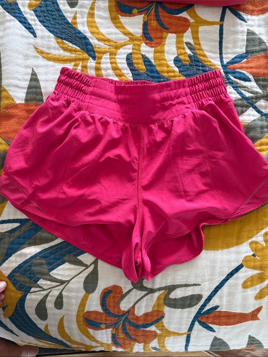 lululemon athletica Pants - lululemon athletica hotty hot HR shorts 2.5